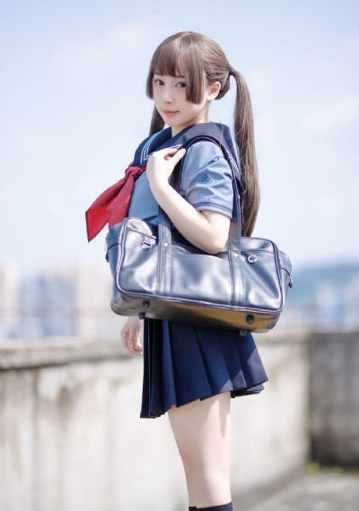 女人水多jizz_1080高清免费观看