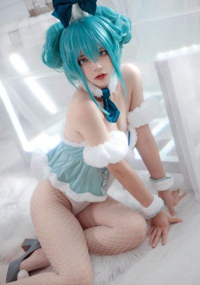 潘婷婷七夕的牛郎织女_BD在线手机播放